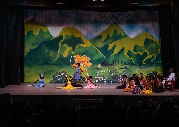 Aesop the storyteller opens the show
